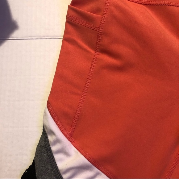 Capri mesh leggings size L/XL - Picture 7 of 11